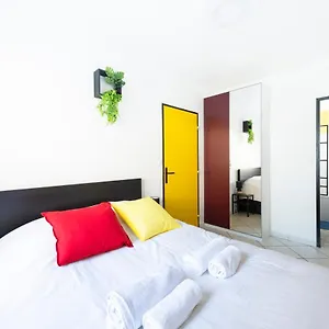 le-mondrian-1-ch-wifi-tv-check-in-24-24.hotels-rhonealpes.com/